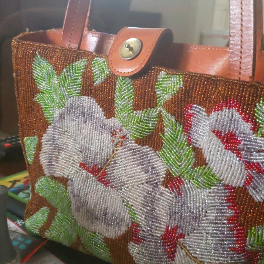 Tommy Bahama beaded bag